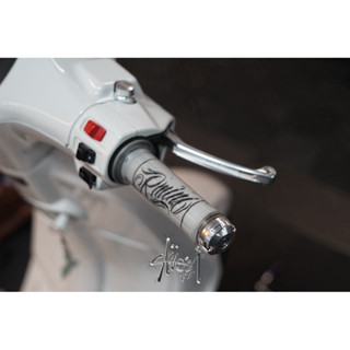 ปลอกแฮนด์ Rmini โครตเท่ โครตหล่อ