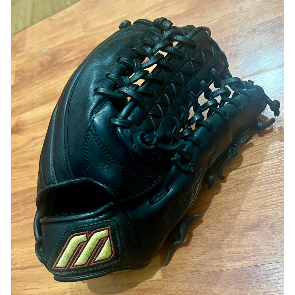 Mizuno Victory Stage baseball glove used 11”~11.25”