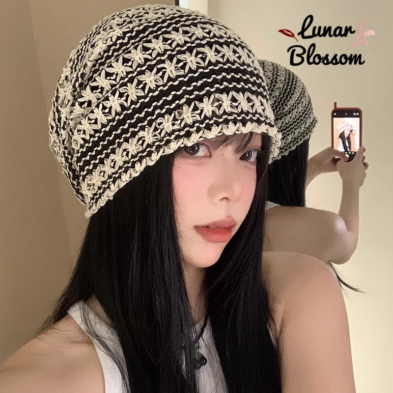 Lunar Blossom✨✨หมวกถักลายทางฉลุสไตล์ญี่ปุ่น  ใช้งานได้หลากหลายและดูดี แม้กระทั่งทำให้ใบหน้าดูเล็กลง  หมวกถักทำมือ