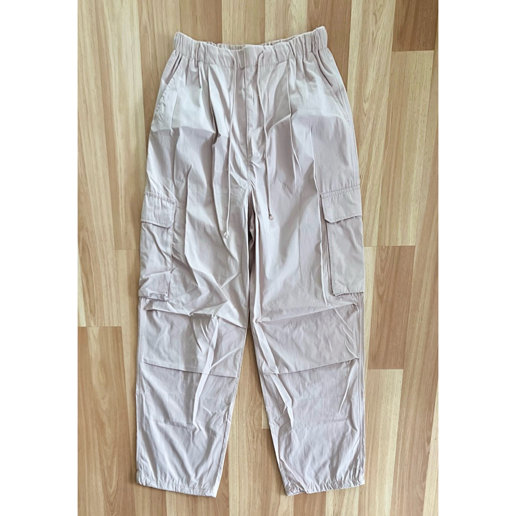 gu cargo pant woman L
