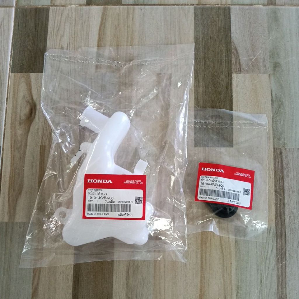 ถังพักน้ำสำรอง-ฝาปิดถังพักน้ำ HONDA Click 110i แท้เบิกศูนย์ 19101-KVB-900/19104-KVB-900