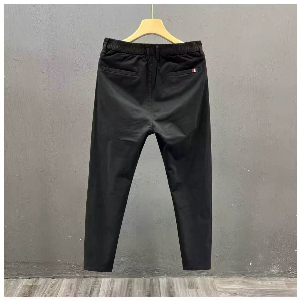 กางเกงขายาวชิโน่ ผ้ายืด ทรงกระบอกเล็ก (Slim-fit) by Normal Boy