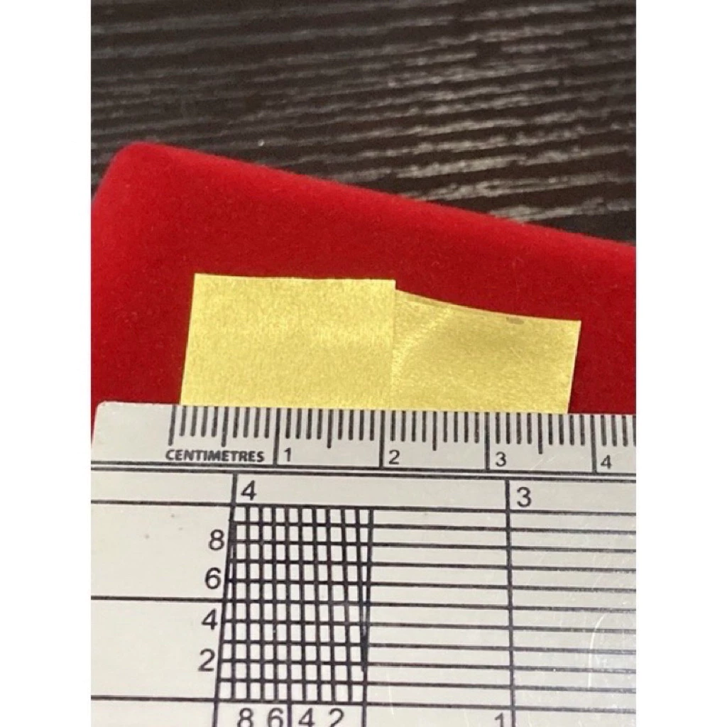 แผ่นทองคำแท้96.5%บริสุทธิ์ไม่มีส่วนผสม100% ขนาด2x2Cm สำหรับจารย์ทำตะกรุด รับประกันทองแท้