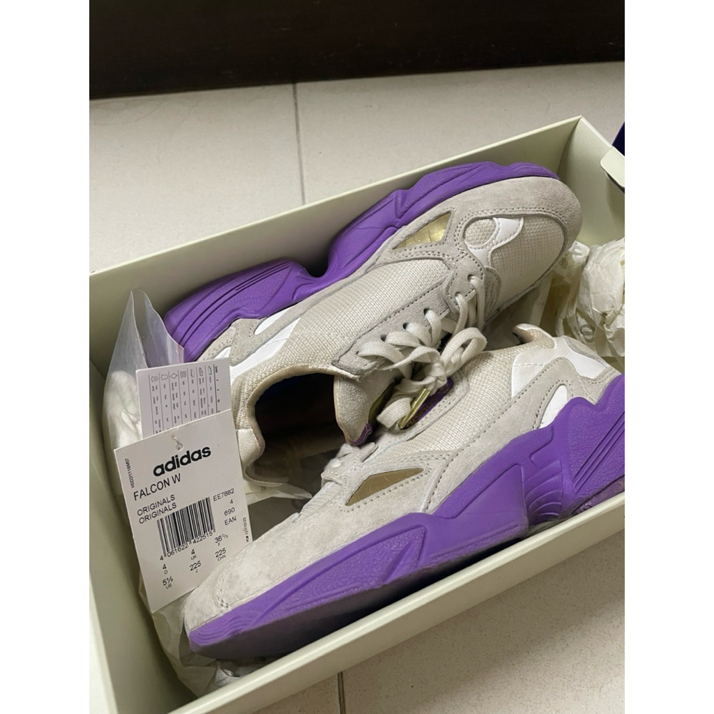 adidas falconมือสองของแท้