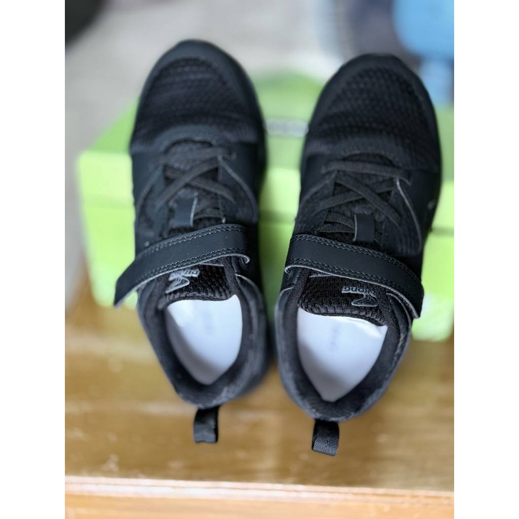 รองเท้าเด็ก Dr.Kong ของใหม่