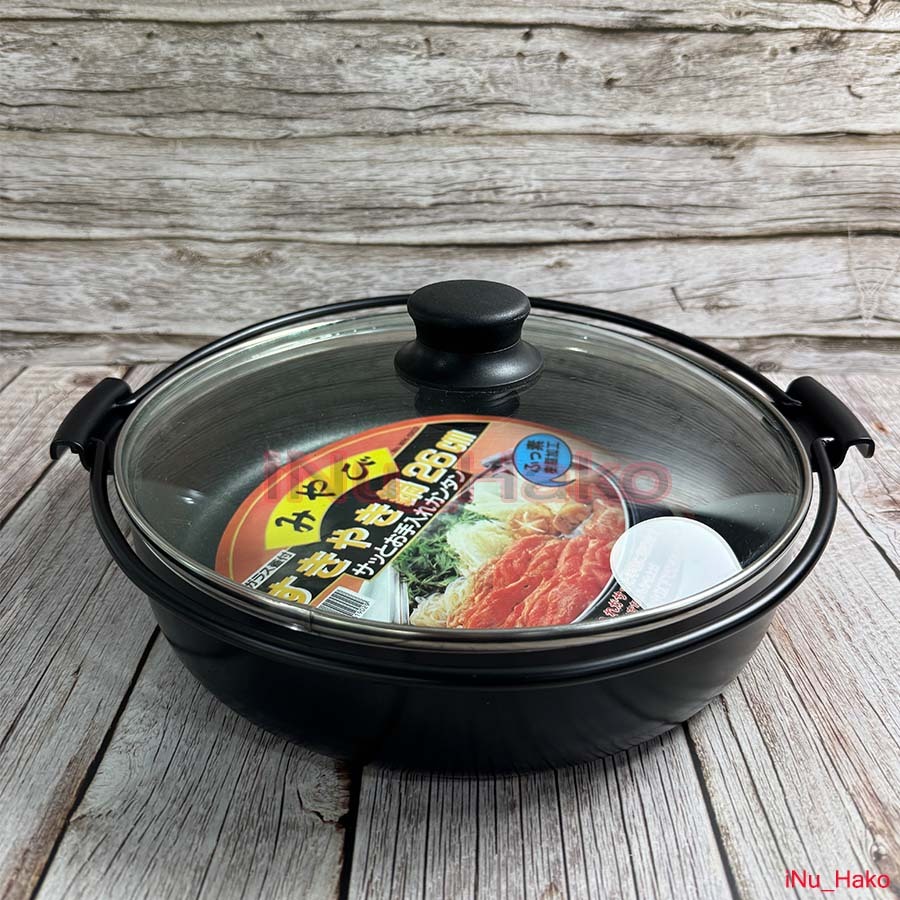 Miyabi Sukiyaki Pot หม้อสุกี้ยากี้อลูมิเนียมฝาแก้ว ใช้งานได้หลากหลายคล่องตัว ขนาด 26 ซม. ของใหม่ในกล