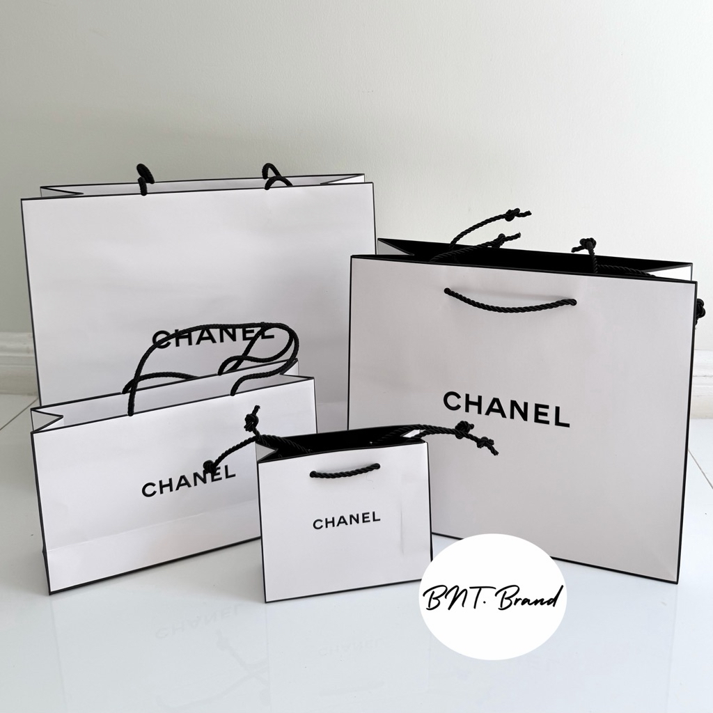 Chanel Bag ถุงกระดาษแท้ 100% จากแบรนด์ Chanel