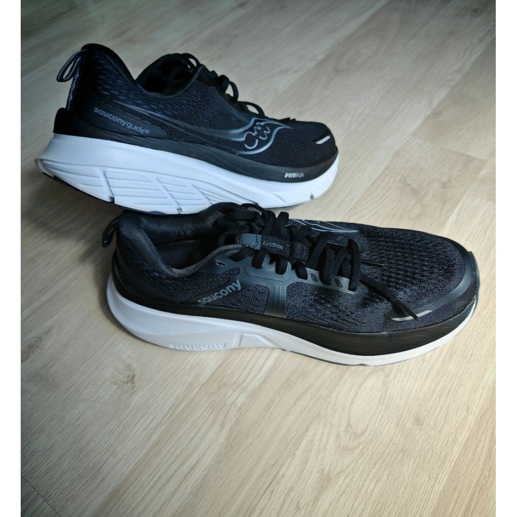 Saucony Guide 18ไซส์ 44/28CM (Wide) มือสอง สภาพน้องป้ายแดง แท้💯%