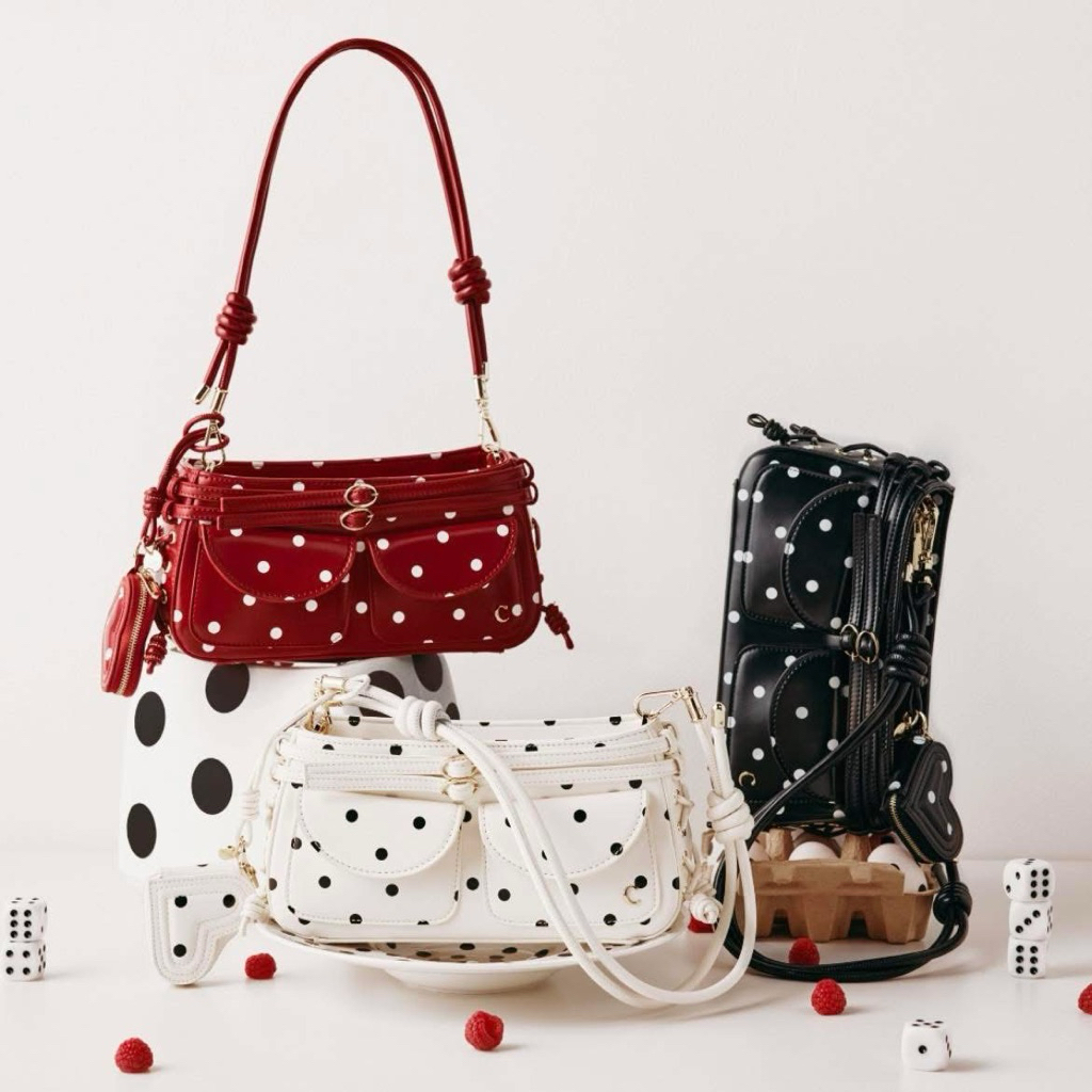 [พร้อมส่ง] กระเป๋า     –             มือ1 ของเเท้(ใช้โค้ดลด20%-30%)