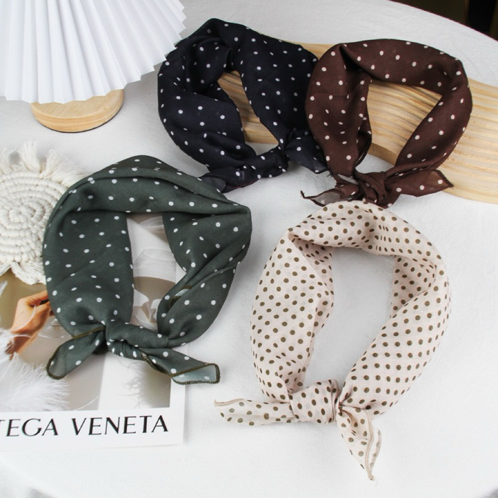 ผ้าพันคอลายจุดสไตล์เกาหลี polka dot ผ้าฝ้ายลินิน ขนาด 58x58 cm