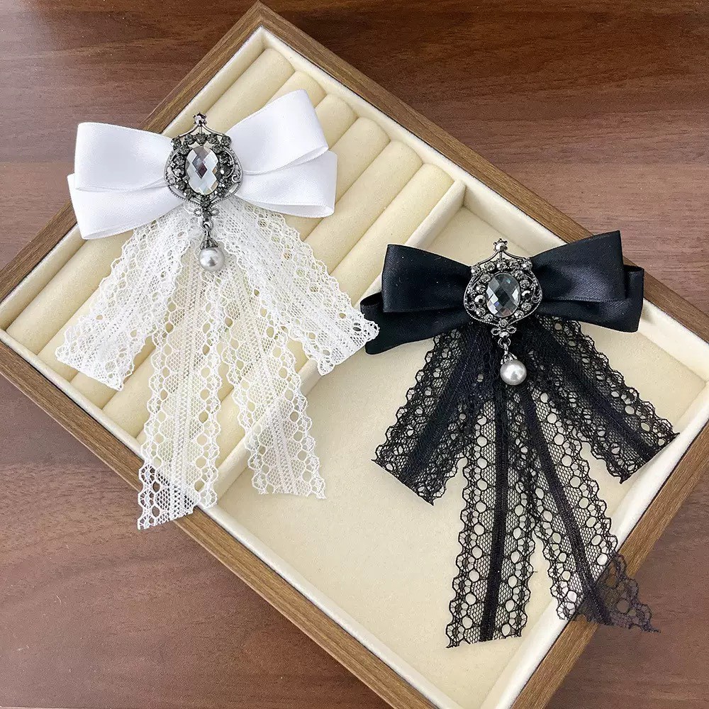 พร้อมส่ง🇹🇭 V-31 เข็มกลัดโบว์ 🧷 โบว์ติดคอเสื้อ เข็มกลัดติดเสื้อ เครื่องประดับเสื้อ อุปกรณ์เสริมตกแต่งสำหรับผู้หญิง