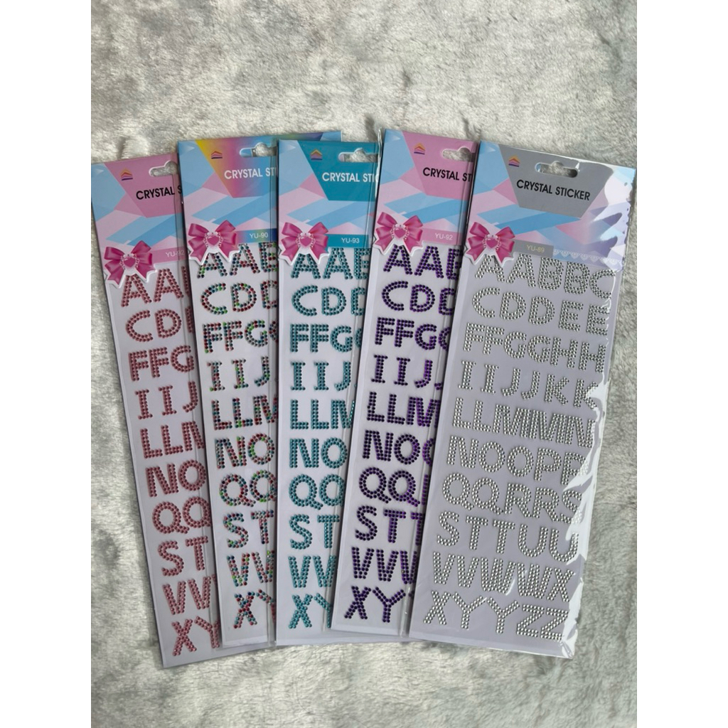 สั่งขั้นต่ำ30บาทต่อออเดอร์(ไม่รวมค่าส่ง) 🏖️ สติ๊กเกอร์ตัวอักษร Crystalและแบบมุก ❤️หัวใจและดาว⭐️