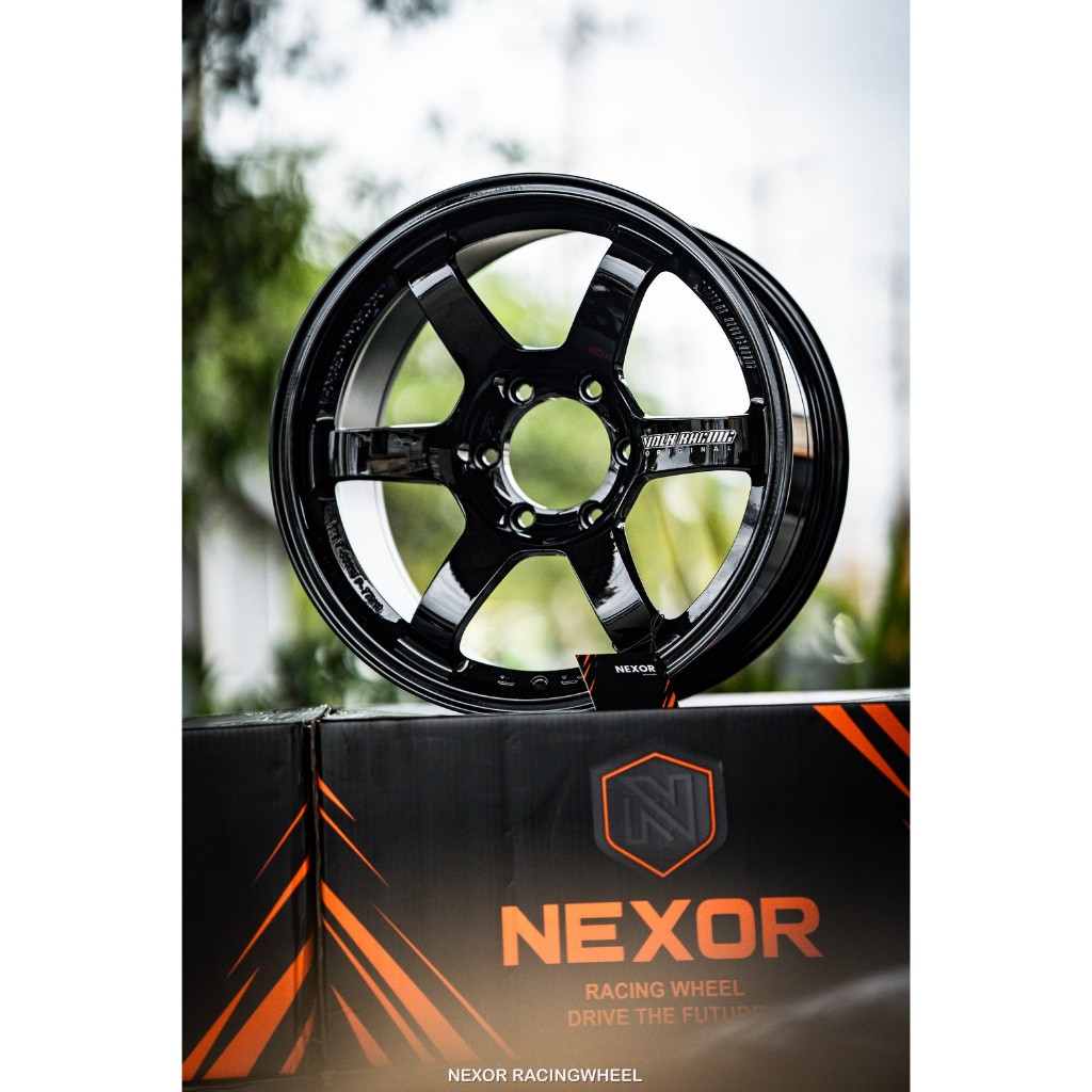 NEXOR TE37 ก้านยกสีดำเงาหยอดขาว  R18/6H139.7 9.0 (4วง) ฟรีจุ๊บลม