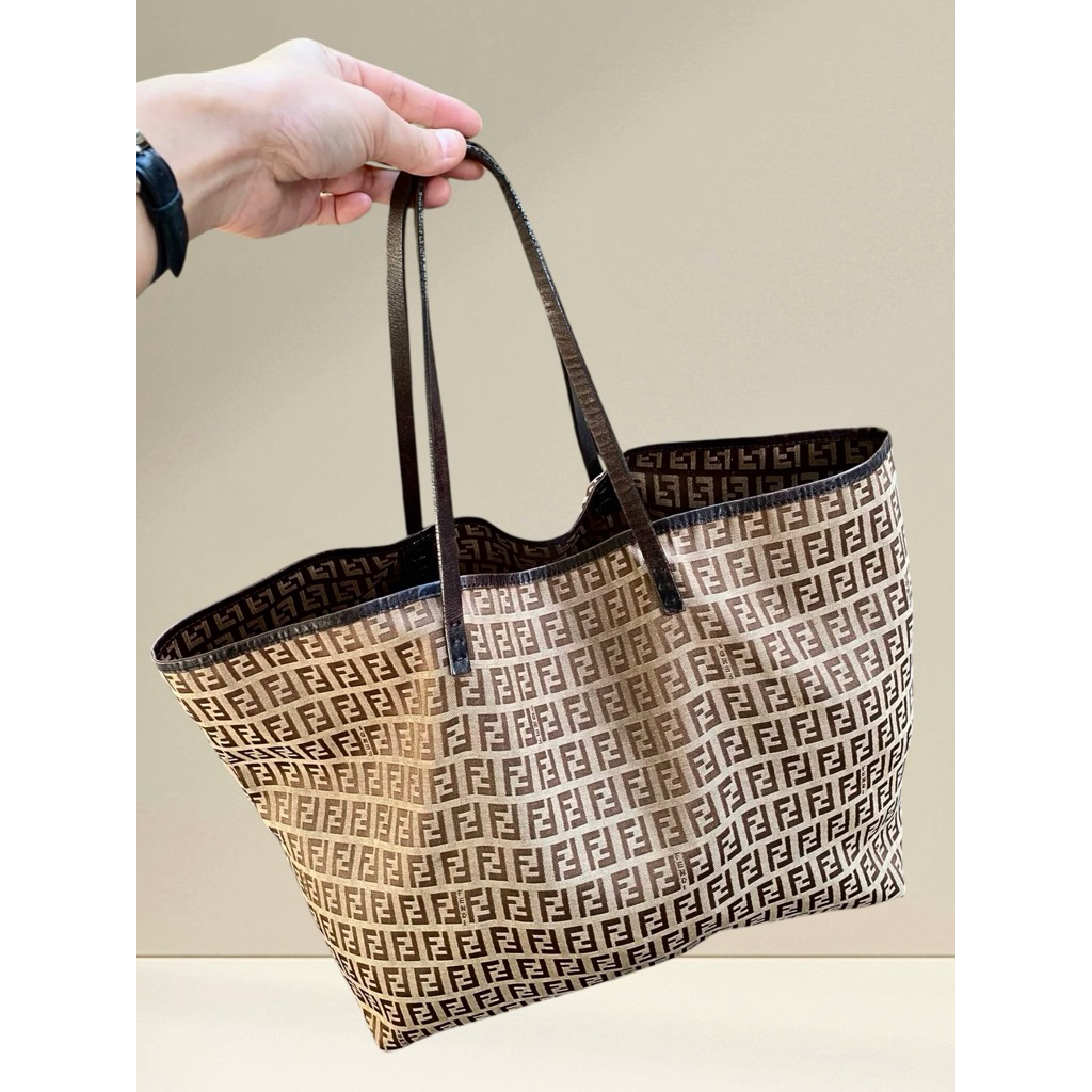 Fendi shopping bagแท้💯