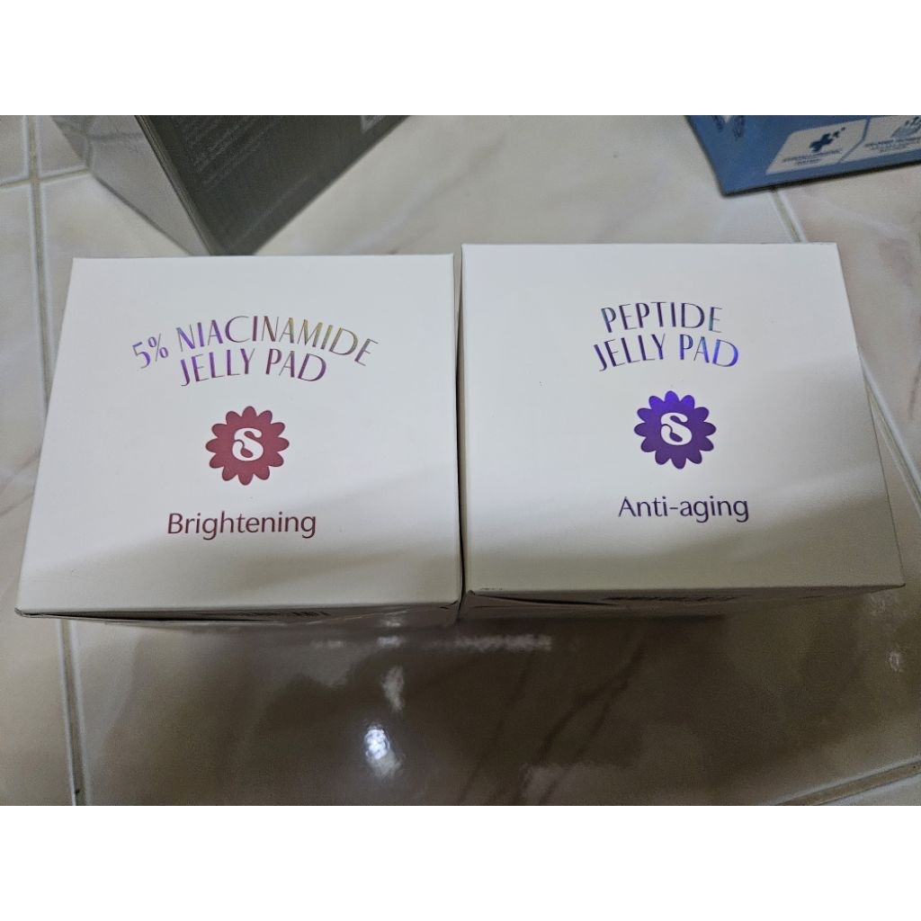 โทนเนอร์แพด SUPERMOM JELLY PAD (มี 2 สูตร)