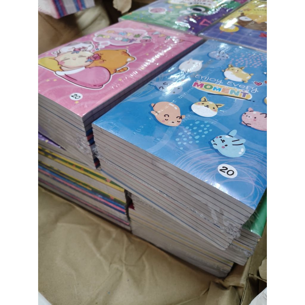 ขายยกแพค-สมุดปกการ์ตูน 20บาท 80แผ่น (บรรจุ 12เล่ม/แพค)