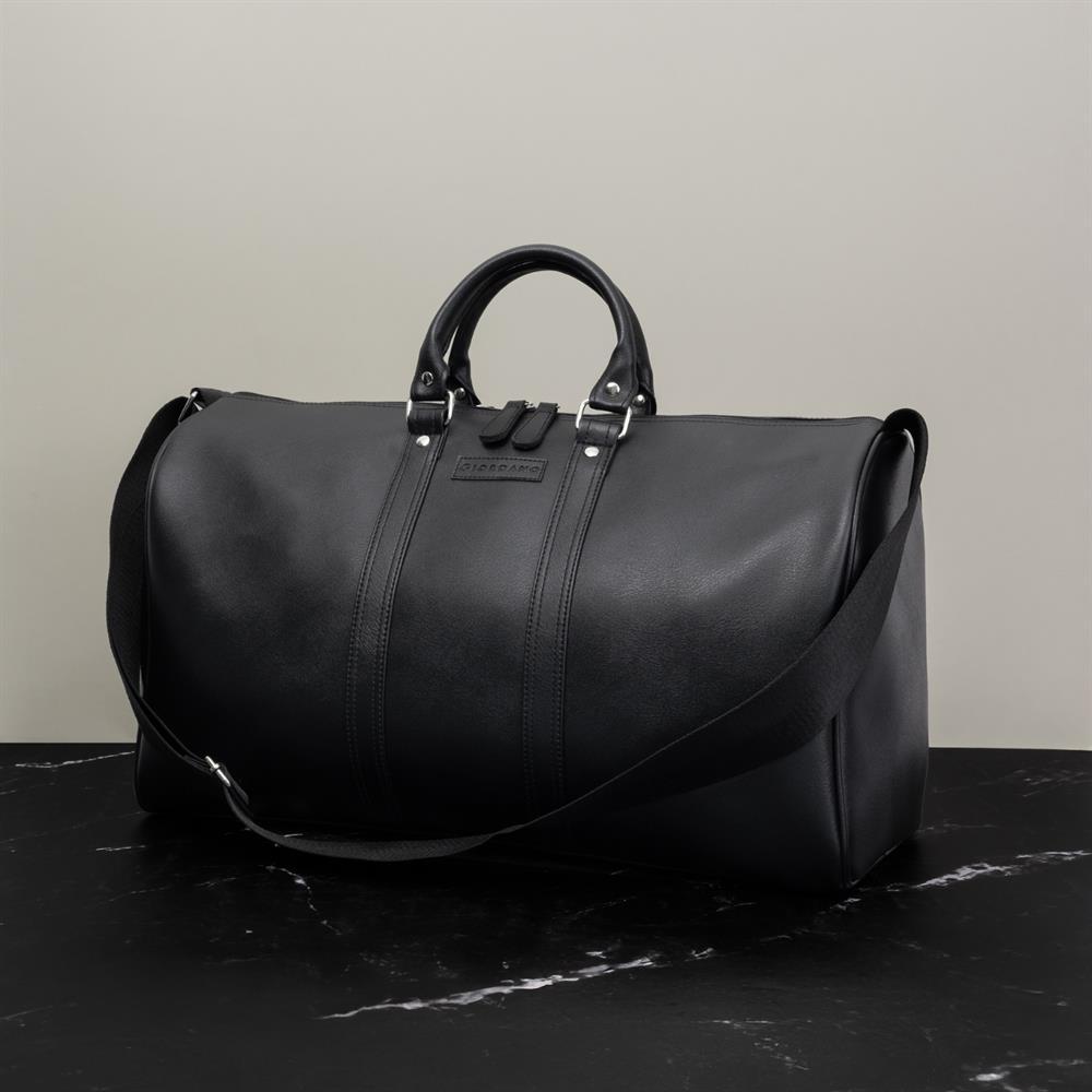 GIORDANO กระเป๋าเดินทาง (สินค้าไม่ได้มีไว้ขาย) Premium Duffle Bag (NOT FOR SALE)