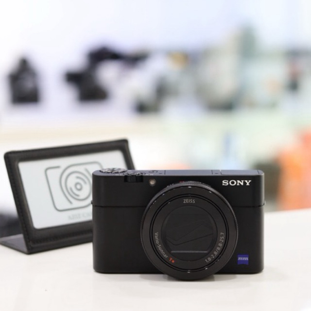 ( กทม. ส่งด่วน ) Sony RX100 V ( M5 ) สภาพสวย