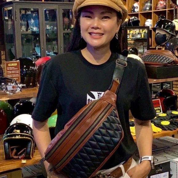 กระเป๋าสะพายหนังแท้ Avengers Biker Crossbody Bag