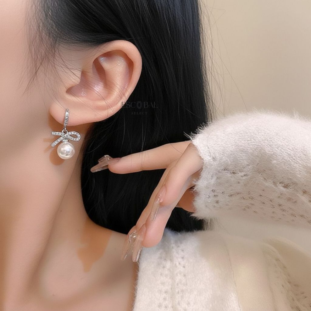 ESCOBAL ต่างหูไข่มุก Pearl Bow ต่างหูไข่มุก ต่างหูเงินแท้ฝังเพขร ตุ้มหูไข่มุกขาว Valentine ของขวัญ ราคา ถูกที่สุด ดีลบีเคเค แกลเลอรีภาพที่ 8