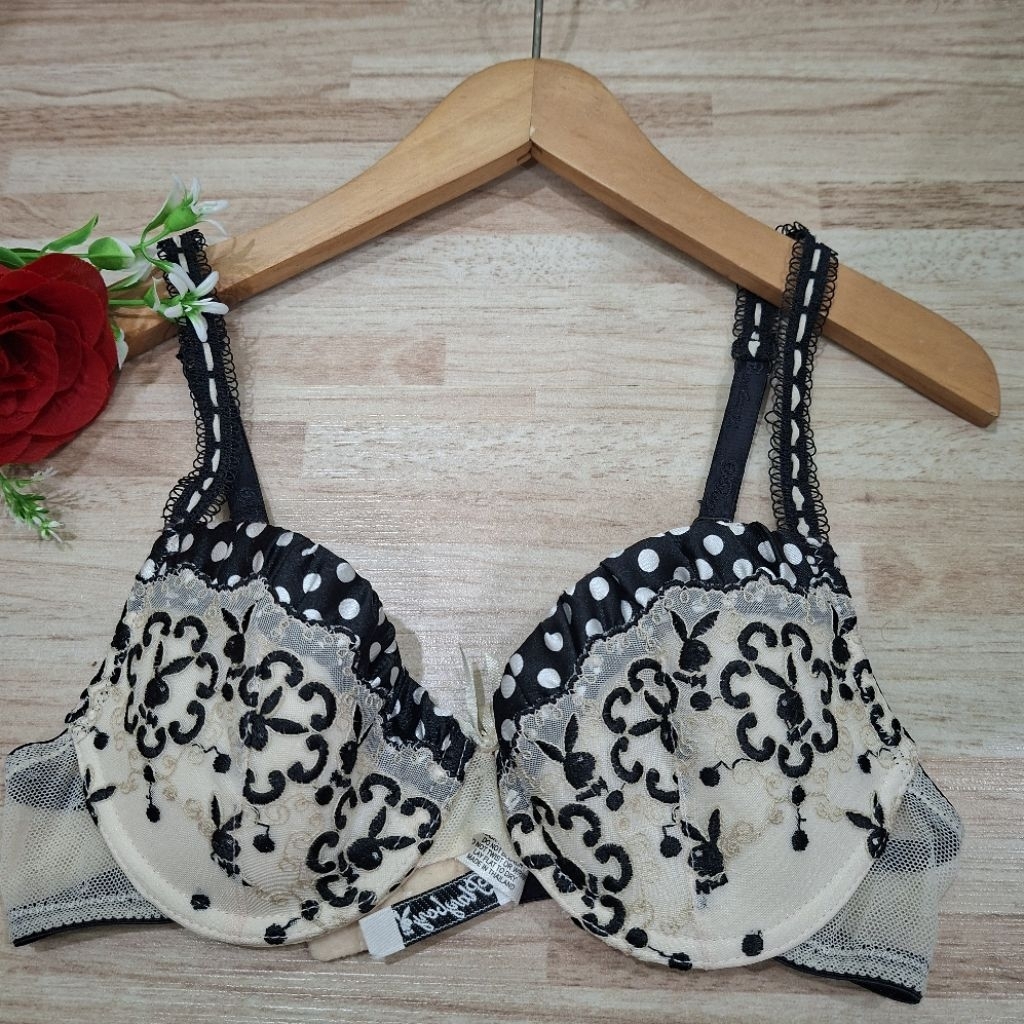 รอบ DEC/20 เสื้อใน งานไทย ไซต์ 32B มีโครง ฟองบาง