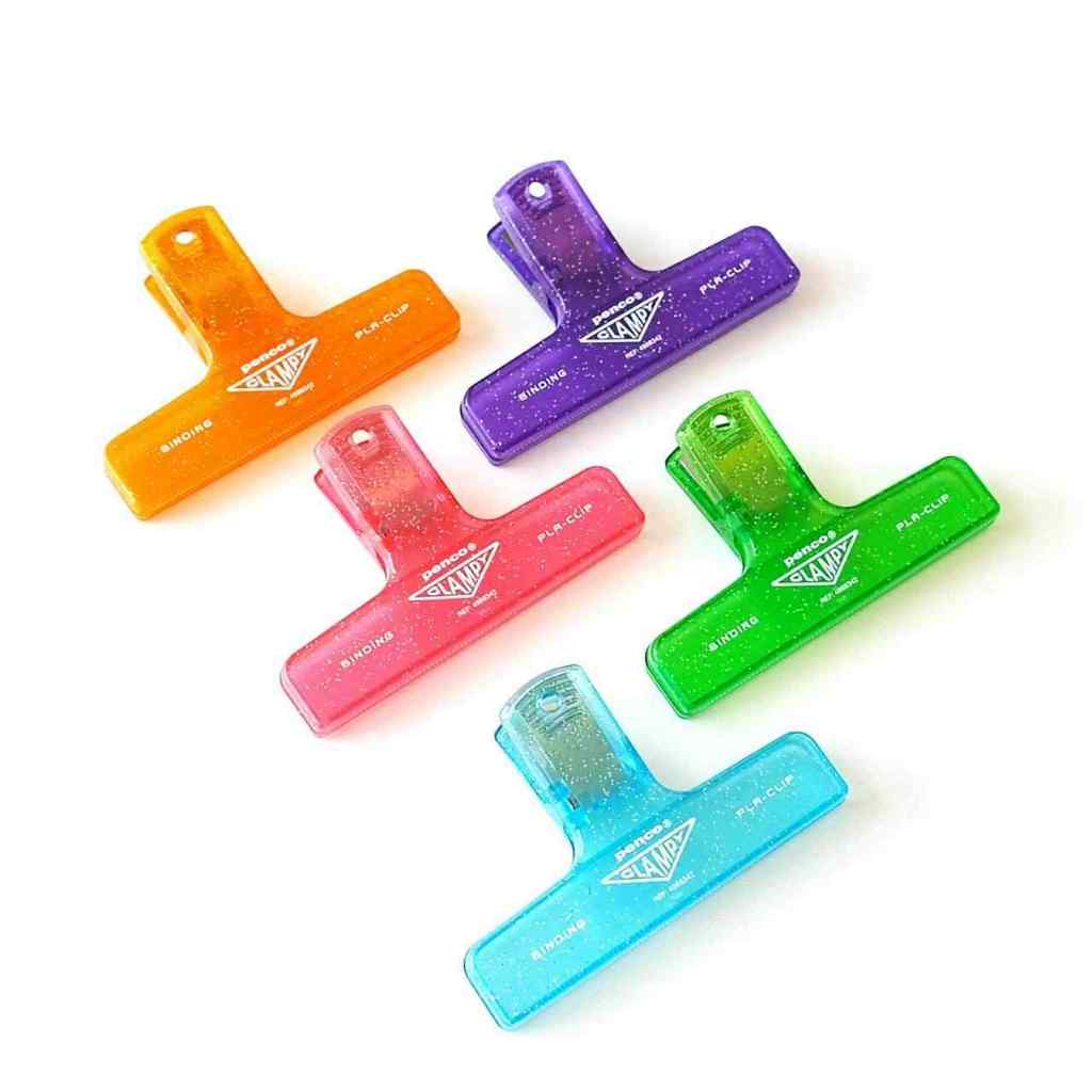 Penco Plastic Clip Glitter (HDP198) / คลิปพลาสติก แบบมี glitter แบรนด์ Penco จากประเทศญี่ปุ่น