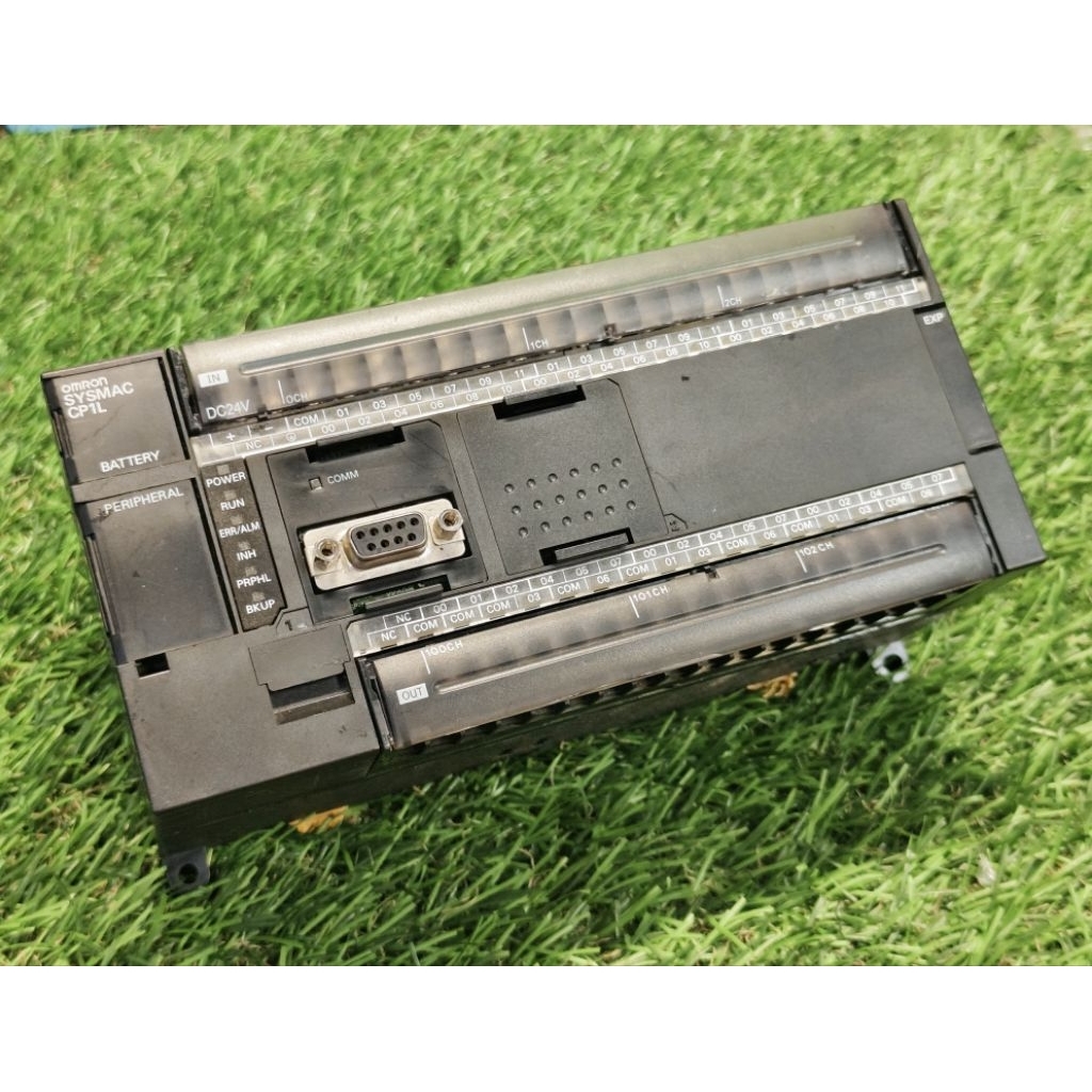 PLC. CP1L-M60DT-D / CP1W-CIF01 มือสอง