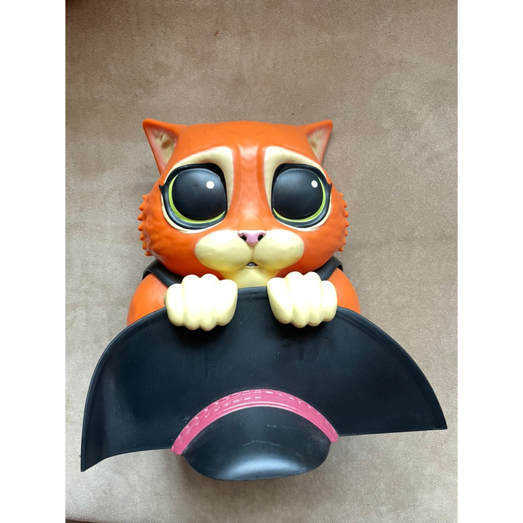 Puss in Boots popcorn bucket, a collectible Major Cineplex the movie Puss in Boots The Last Wish