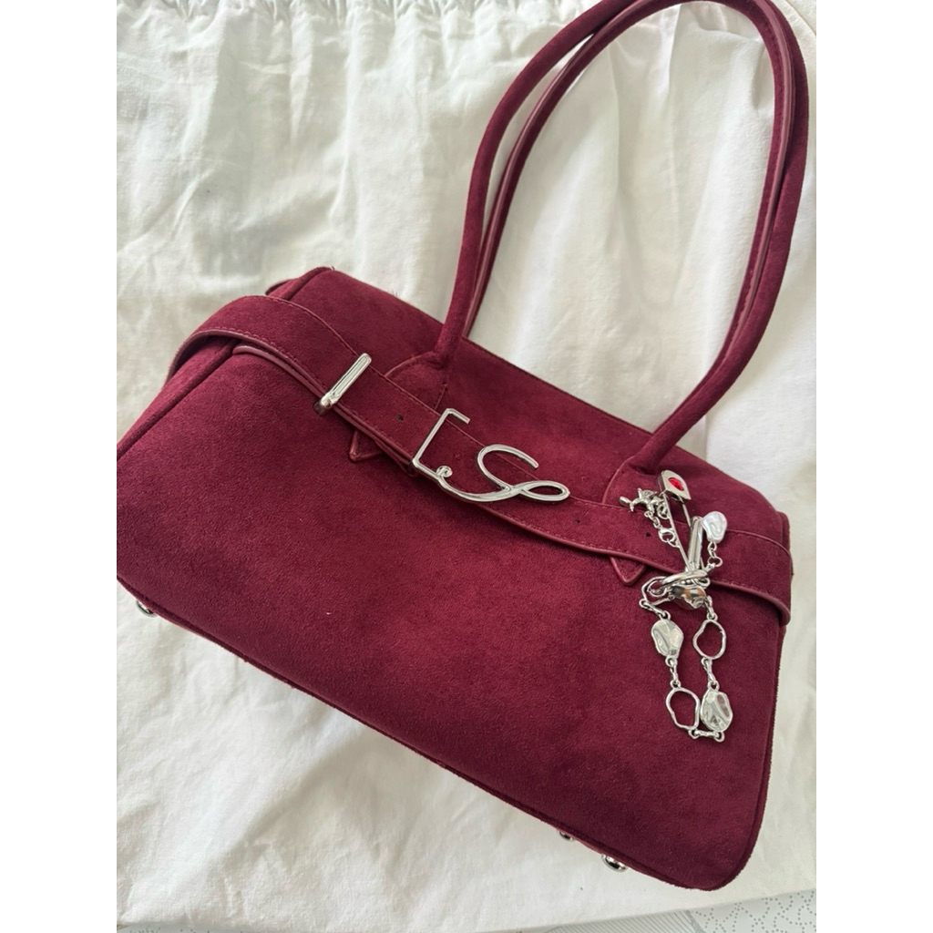 Stylist x Brinkkty The Experimental Bag - Burgundy color