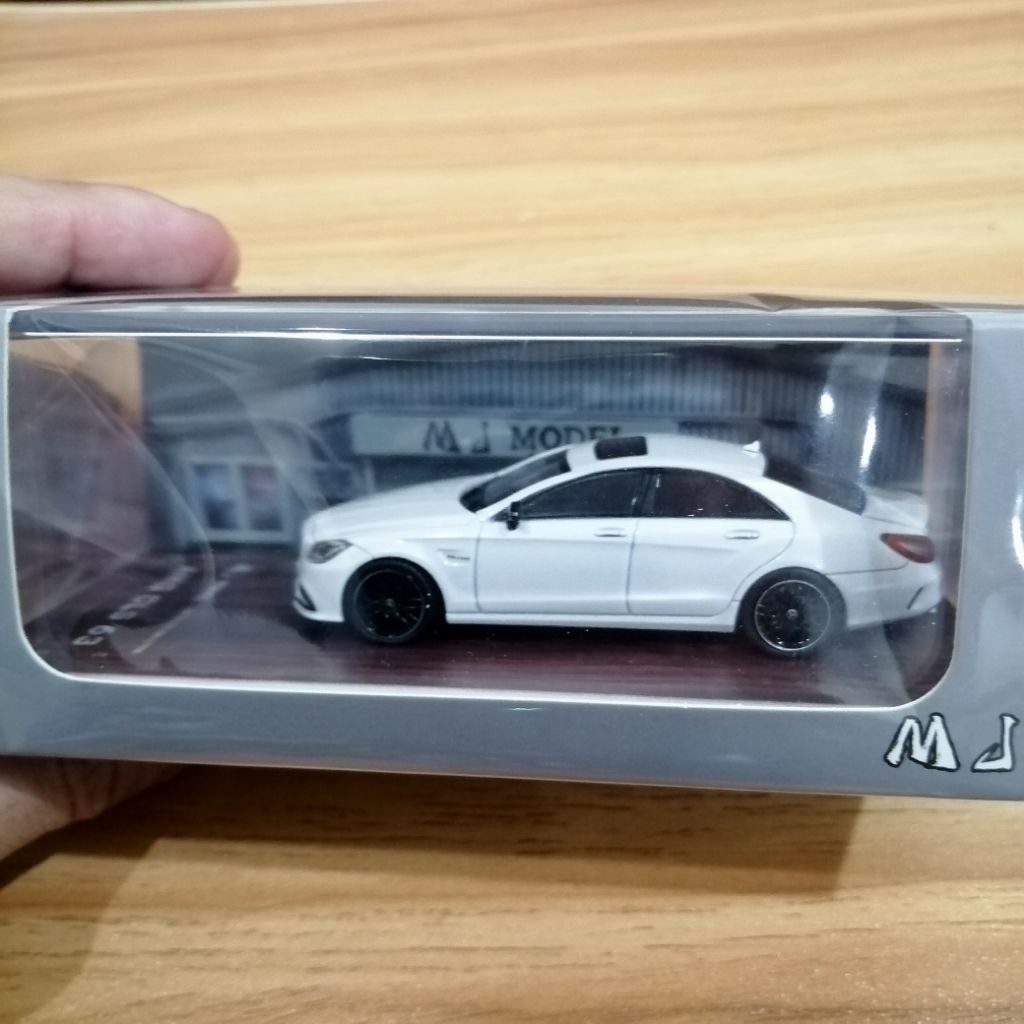 1/64​ MJ​ Model​ AMG​ CLS63​