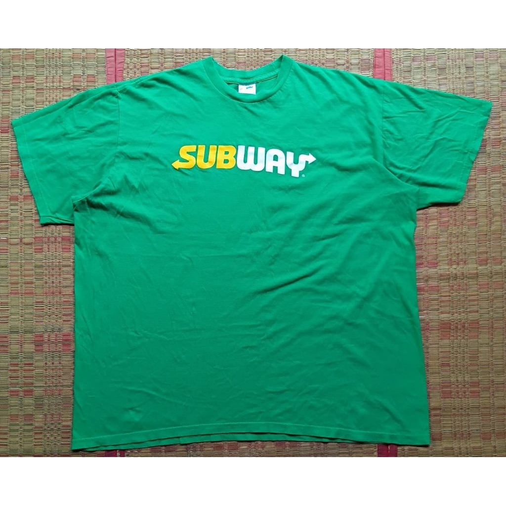 เสื้อเซอร์วิส Subway