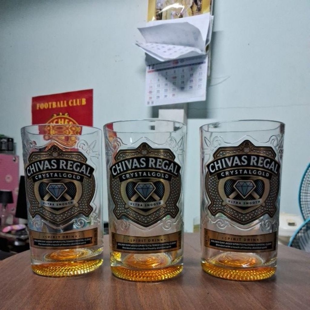 แก้วตัดจากขวด CHIVAS REGAL CRYSTALGOLD