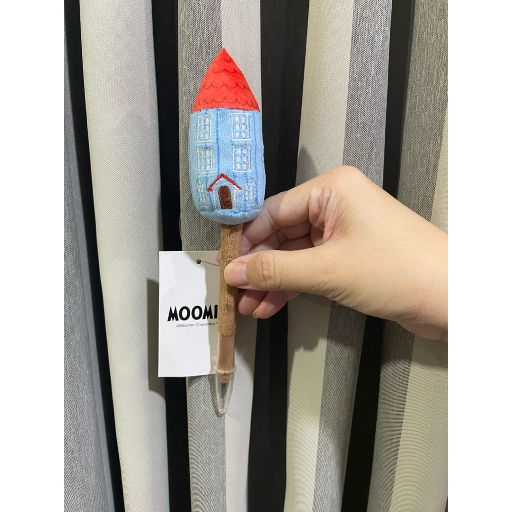 Moomin House Mascot ballpoint pen ปากกาดำ บ้านมูมินนุ่ม ลิขสิทธิ์แท้ ใหม่