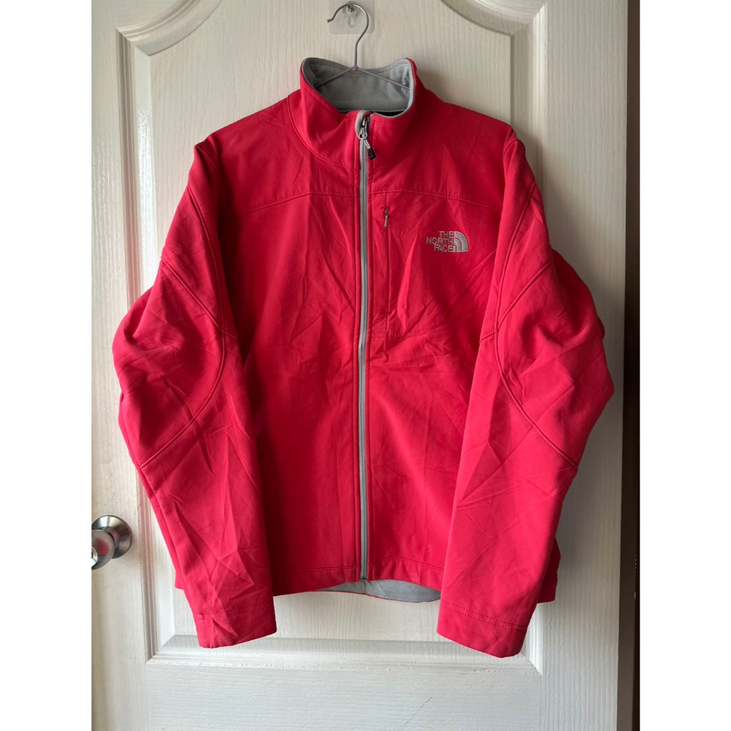 เสื้อกันหนาว the north face แท้!! มือสอง Warm ผ้าแข็ง อก 42 ยาว 25 มีตำหนิตามรูป 2 จุด
