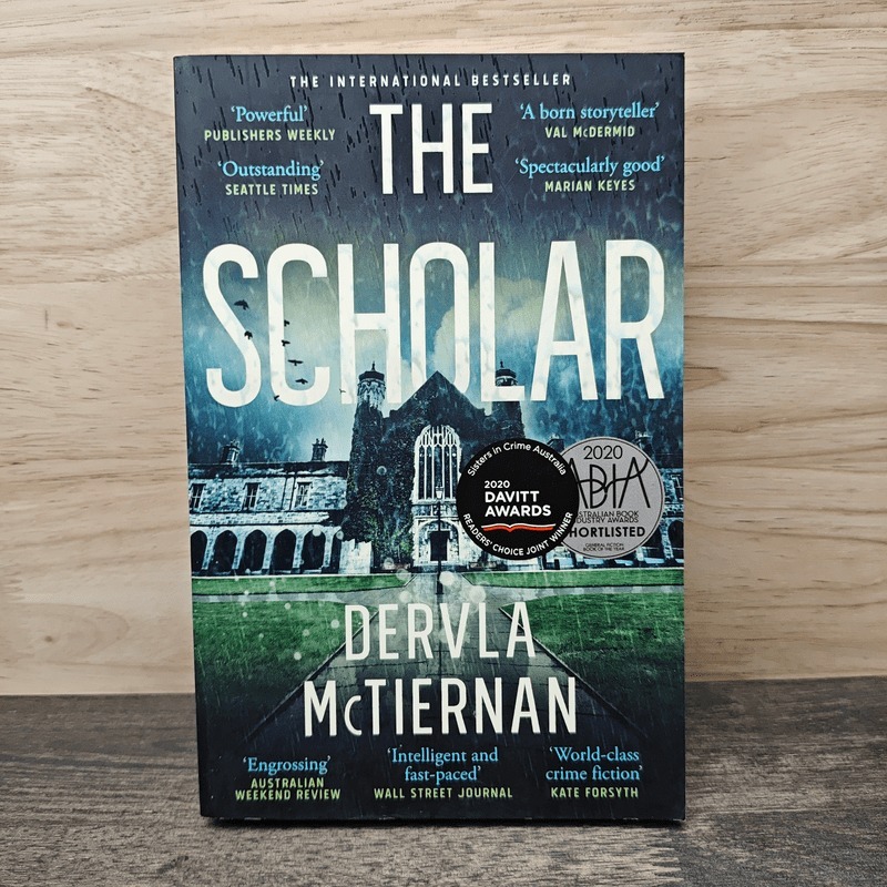 The Scholar - Dervla McTiernan 🏷️1154188