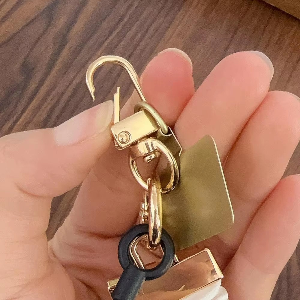 เชือกคล้องข้อมือโทรศัพท์ สายคล้องมือถือผ้านุ่มระดับไฮเอนด์ ห้อยมือถือได้มั่นคงพกพาง่ายช่วยกันหล่นและกันหายใช้ได้หลายรุ่น - รูปที่ 3