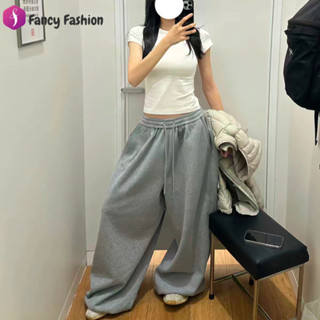 Fancy [Embroidered Sporty Wide-Leg] พรีเมียม กางเกงขายาวทรงก…