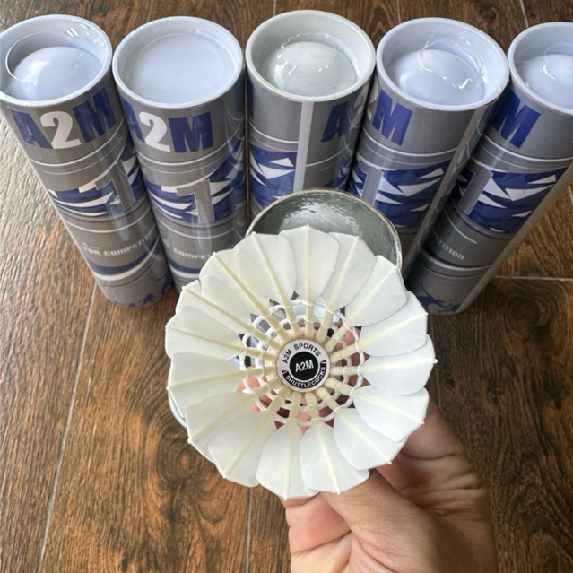 (สินค้าใหม่จัดโปร) A2M ลูกแบดมินตัน ขนห่าน A ปีกหนา  เกรดแข่งขัน จัดก๊วนกลุ่มมือหนัก (แพ็ค6)