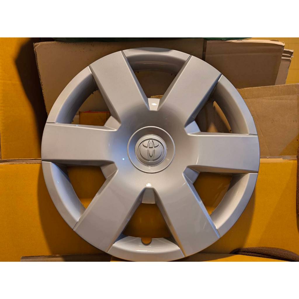 1 ฝาครอบกะทะล้อรถตู้ R15 นิ้ว ฝาครอบล้อรถยนต์กระทะเหล็ก 15 นิ้วรถตู้  6 รู และกระทะเหล็กกะบะทั่วไป 5 รู  สิ้นค้าดีจัดส่ง