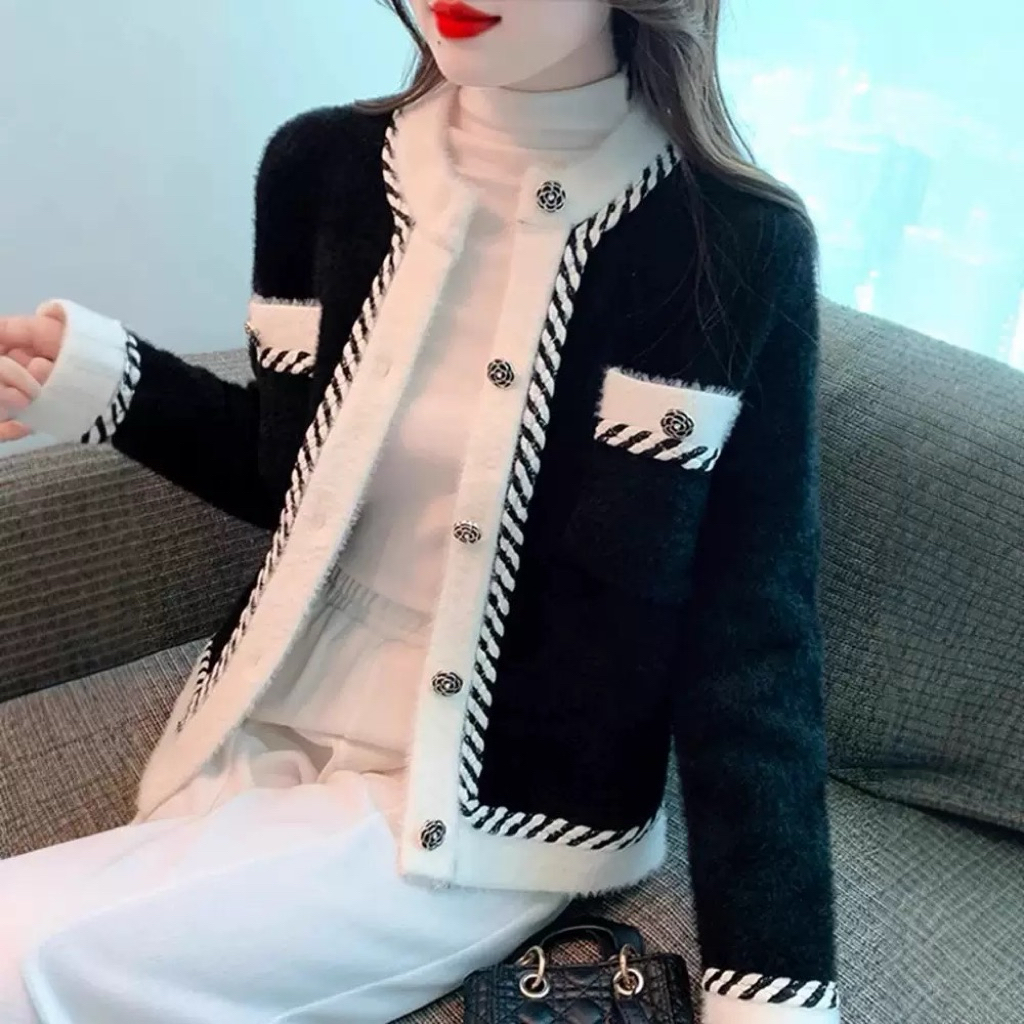 เสื้อแขนยาวทวิสผ้านิ่ม ใส่สบาย มีหลายสีให้เลือก