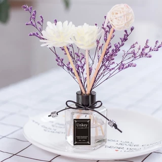 พร้อมส่ง 50มล น้ำหอมอโรม่า ก้านไม้หอมปรับอากาศ ดับกลิ่นห้องน้ำ ดอกไม้แห้ง ของขวัญ พร้อมกล่อง ก้านน้ำหอม น้ำมันหอมระเหย