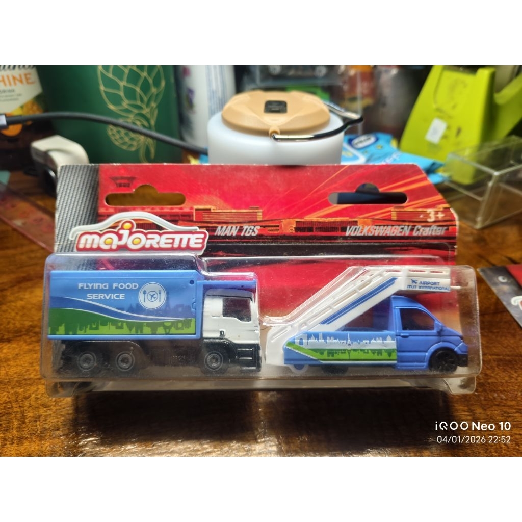 Majorette Vintage Airport