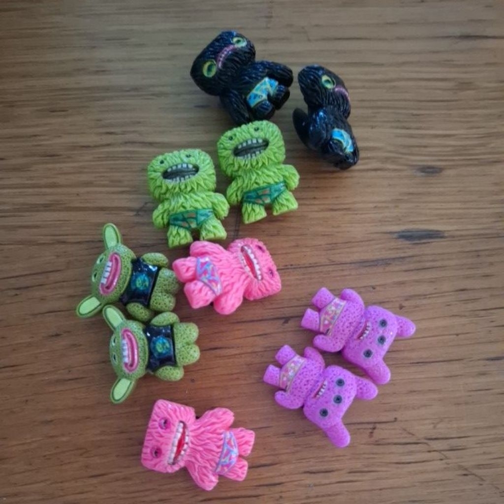 fuggler    ฟักเกอร์  jibbit ติดรองเท้ามี 10 ตัว #fuggler