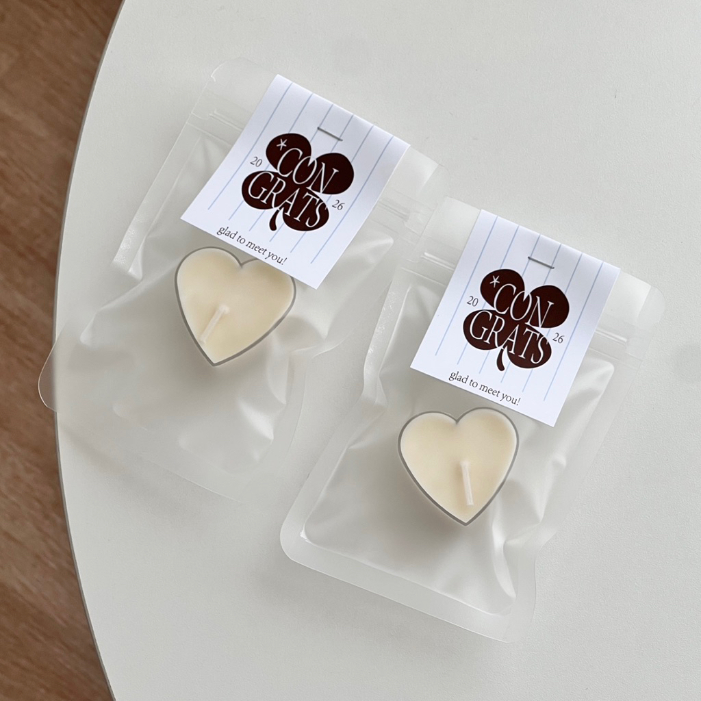 (พร้อมส่ง) เทียนหอม CONGRATULATIONS  มีกลิ่นหอม ของขวัญปัจฉิม รับปริญญา SOY WAX CANDLE