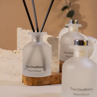 Two Daughter ก้านไม้หอมปรับอากาศ 80ml Reed Diffuser บ้านหอมหรู ห้องนอน มินิมอล ของตกแต่งบ้าน ของขวัญ