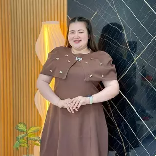 [ D001 ] ชุดเดรสสาวอวบ 2 ชิ้น ชุดออกงานตัวปัง+เสื้อคลุมไหล่ งานหรูมาก ใส่สบายผ้าไม่ร้อน