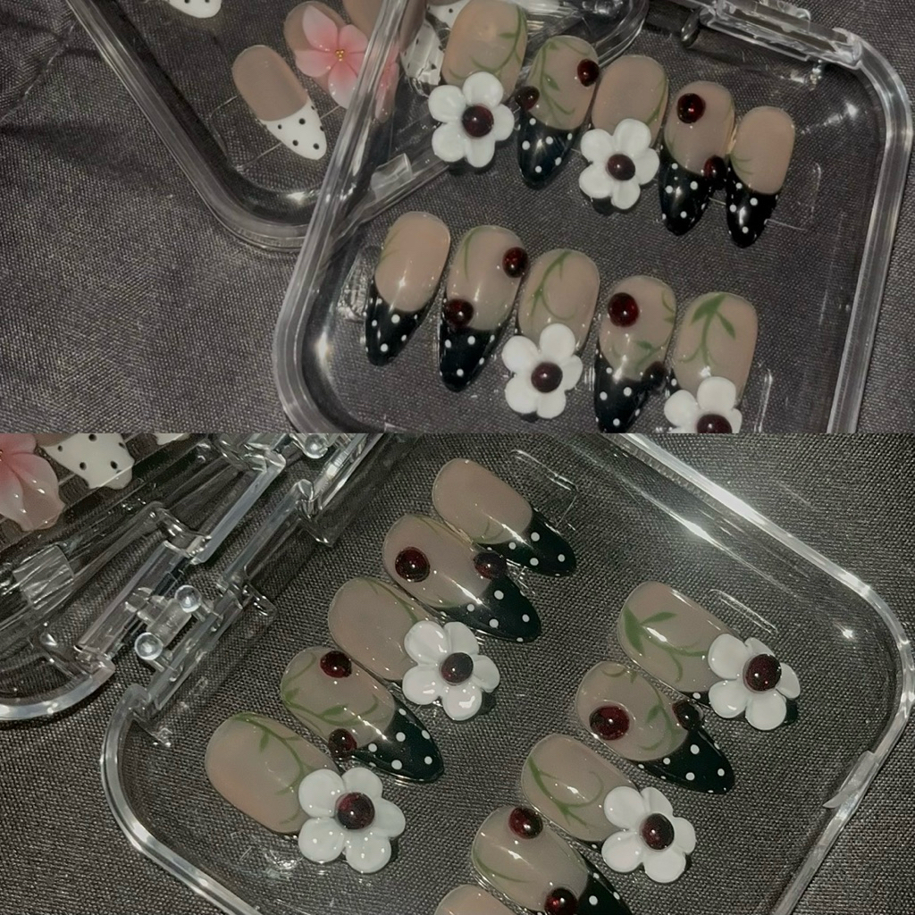 🐞ladybug - press on nails ❀ ྀི