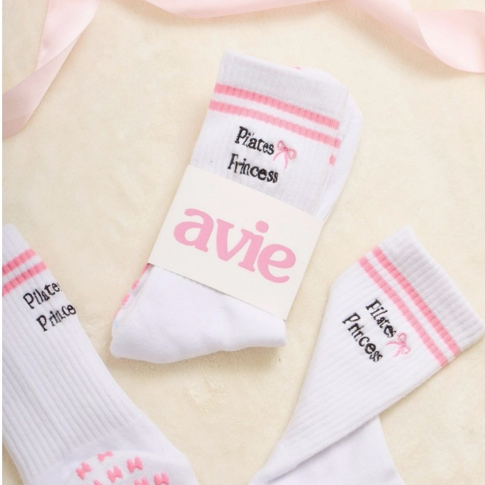 Avie grip sock ถุงเท้าพิลาทิส