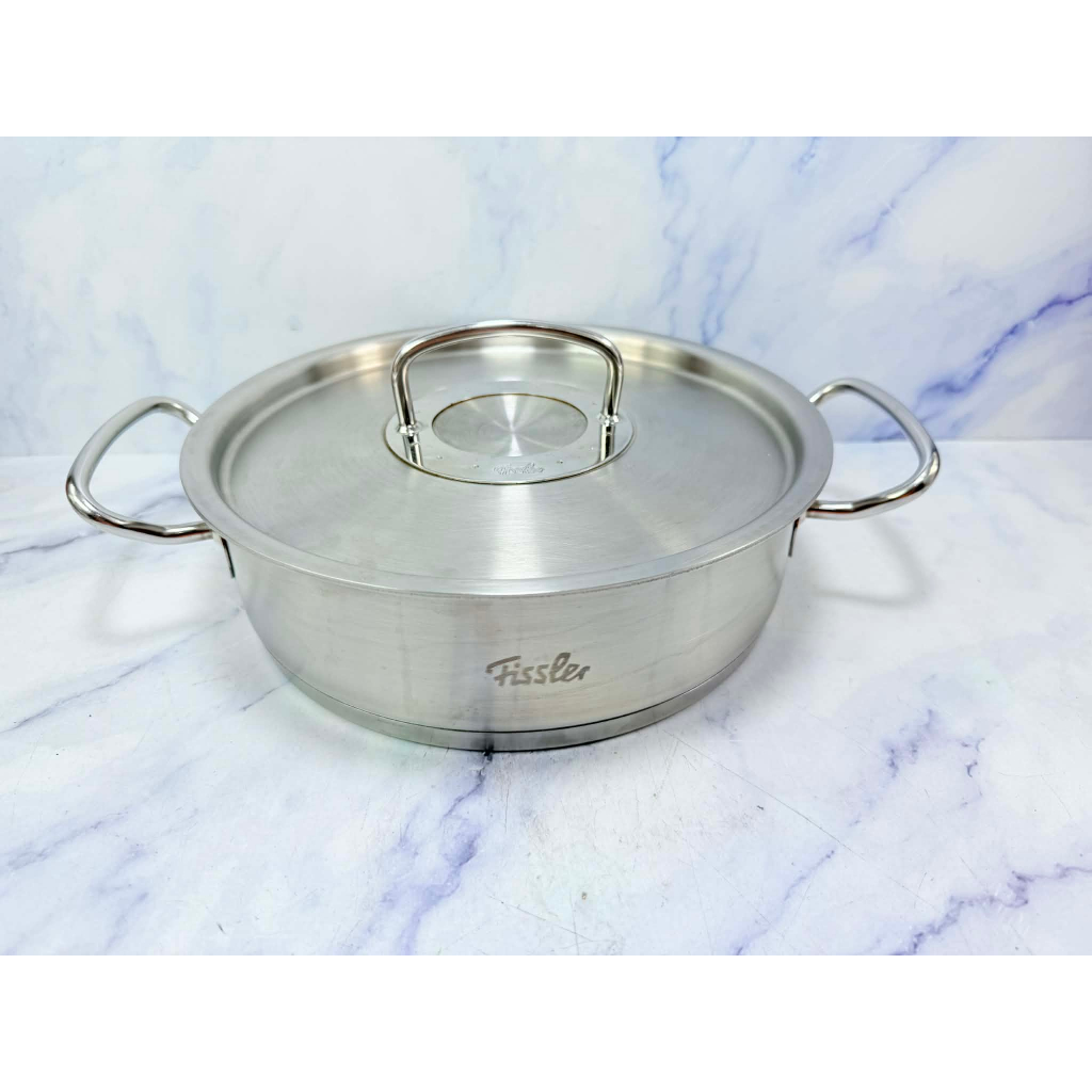 Fissler หม้อสองหู ขนาด 24cm. Made in germany (1925) สินค้ามือสองสภาพดี