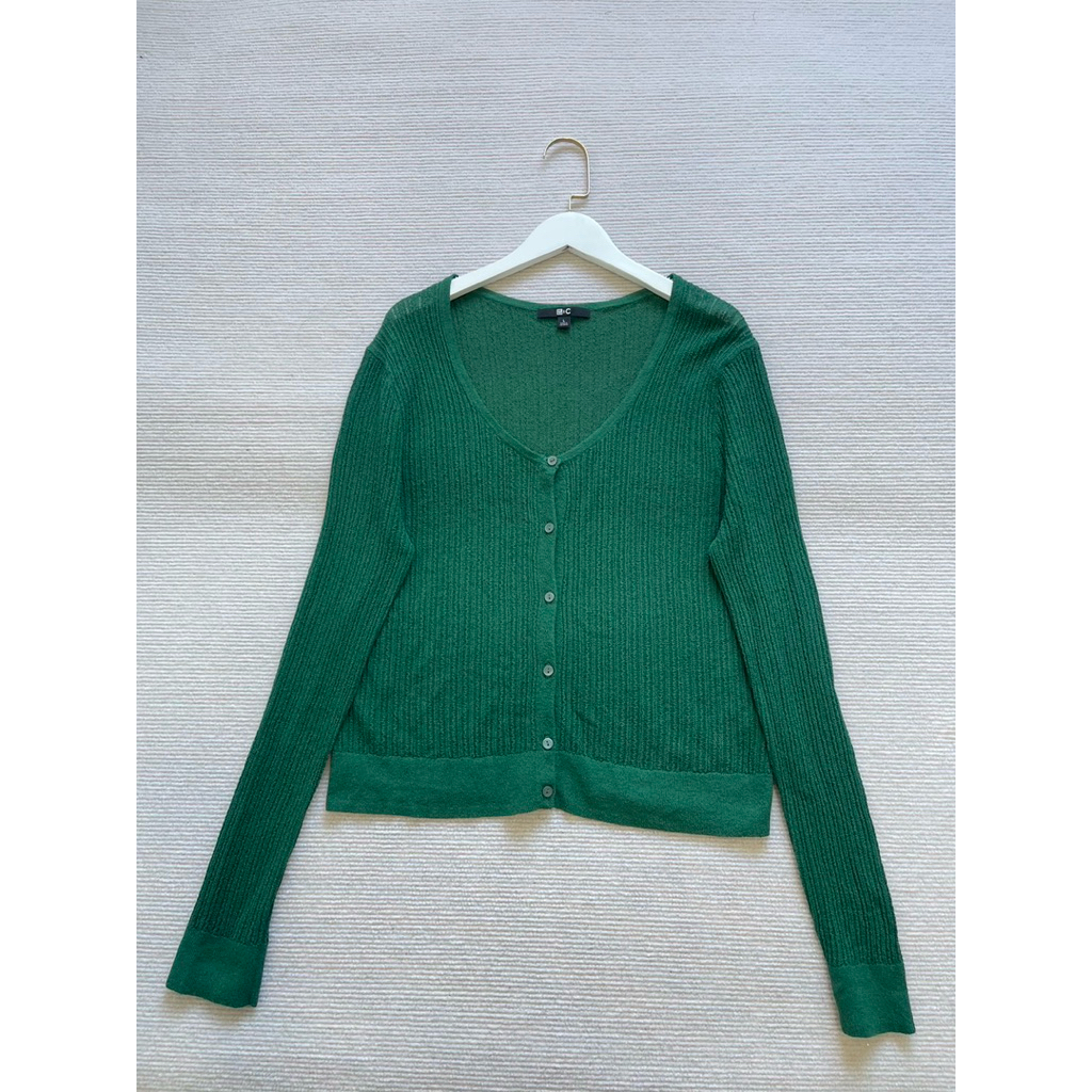 73.Uniqlo :C  สภสพ90% ผ้าฝ้าย L อก 36-42 ยาว 22 77